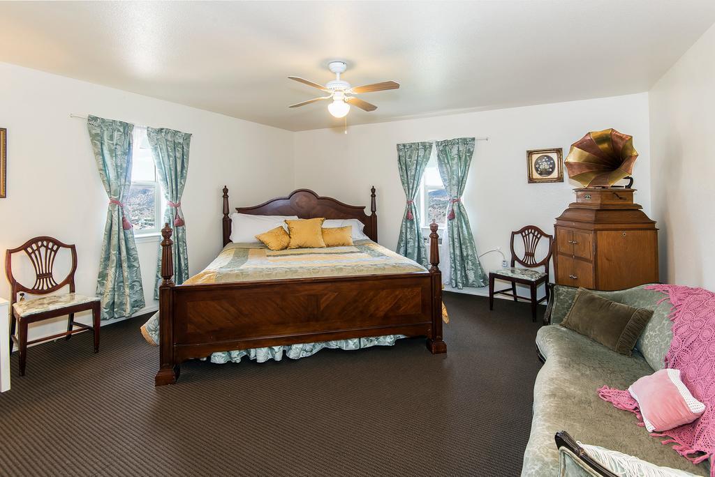 Virginia City Inn Kültér fotó